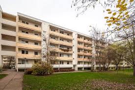 1 badezimmer, anzahl der etagen: 3 Zimmer Wohnungen Mieten In Leipzig