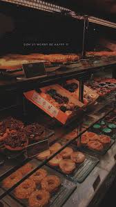 These wallpapers i've created are all aesthetic images of movies, shows, etc, that i've found on pinterest. Pin Oleh Happy Hwang Di Food Ide Makanan Makanan Jalanan Minuman Coklat Panas