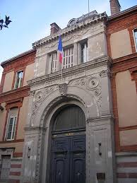 Comment se déroulent la depuis la mise en place du plan préfecture nouvelle génération (ppng), ces démarches sont désormais. Prefecture Du Tarn Prix Adresse Telephone Du Service Carte Grise A Albi 81013