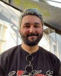 Seth Butler's Instagram, Twitter & Facebook