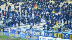 Un successo che è iniezione di entusiasmo per l'intero movimento, ma anche lezione da proiettare sul prossimo campionato per una squadra, come quella che sta nascendo all'ombra dello stadio braglia, chiamata a vincere, il … Modena Calcio