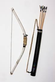 Long Bow Arrow And Quiver Homemade Bow And Arrow Homemade Bows Diy Bow