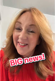 Creative Nail Transition Ideas for Moms