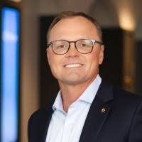 2800+ "Grose" profiles