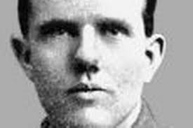 Hero soldier's VC raises £126,000