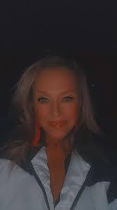 Faith Bledsoe's Instagram, Twitter & Facebook