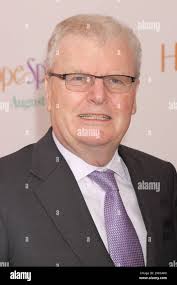 Sir howard stringer hi-res stock photography and images