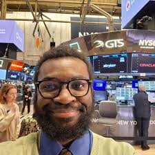 Given the choice would you fly into JFK or Newark airport if staying in the  upper west side? Flying from Australia so will take 24 hours from start to  finish. One flight