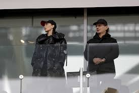 Жена владельца спартака леонида федуна зарема салихова потроллила генерального продюсера матч тв тину канделаки. Zarema Salihova Voshla V Sovet Direktorov Spartaka