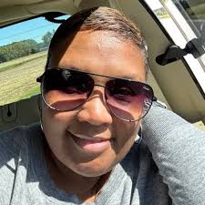 NTHEMOMENT (@NTheMoment_)