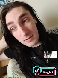 Maggie Sharing Box Drama