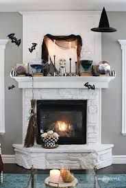 Since i posted about my halloween mantel today, i'm going to take a small cheat on '31 days' and post two diy wall art ideas tomorrow! Black White Spooky Halloween Mantel Remington Avenue