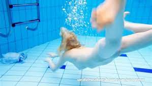 Virgin brunette julia lepenyhal virgin casting. Brunette Kristy Stripping Underwater Free Xxx Porn Videos Oyoh
