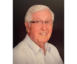 Charles Killingbeck's Instagram, Twitter & Facebook