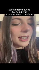 Julieta Reacciona A Los 100 000 Viewers