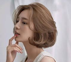 Bạn có thể tìm đọc cụ thể chi tiết sự việc tại đó. Nhá»¯ng Kiá»ƒu Toc Ngáº¯n Cá»©u Tinh Cho Cac Nang Co GÆ°Æ¡ng Máº·t Dai