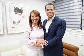 Con mucha alegría me complace compartirles que he designado al compañero  del CP, @josedantesd, como coordinador general de mi campaña  vicepresidencial. Dantés es un extraordinario ser humano, comprometido con  las mejores causas