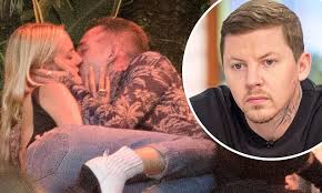 Professor Green's ex Fae Williams passionately kisses new boyfriend Dan  Crowe