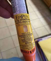 It's an antihistamine, meaning that it acts to stop or prevent allergic reactions. How Long Does It Take For Benadryl To Work Fit Orbit