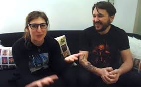 His birthday, what he did before fame, his family life, fun trivia facts, popularity family life. Tbbt Mayim Bialik Und Wil Wheaton Uber Nerds Es Geht Um Star Wars Mr Robot Mehr Seriesly Awesome