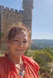 091: 7 Divine Feminine Principles for Business⠀⠀⠀⠀⠀⠀⠀⠀⠀ ⠀⠀⠀⠀⠀⠀⠀⠀⠀ This list  of 7 will guide you to creating more alignment and flow, regardless of  whether you're an entrepreneur or “biz person” or not.