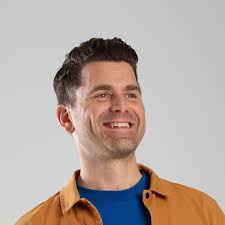 Discover Lion Marketing and Corporate