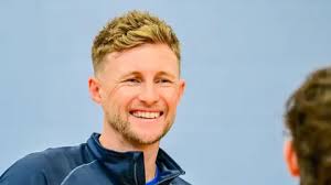 We Watch The Flower': Thousands await corpse plant's rare bloom