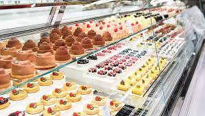 Boxspringbetten kuchen dusseldorf home schlafen wohnen. Dusseldorfs Neue Konditorei Adresse Die Patisserie Im Crown Zurheide Feine Kost