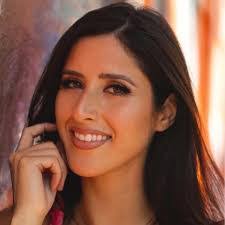 Jacquelyn Cuffie's Instagram, Twitter & Facebook