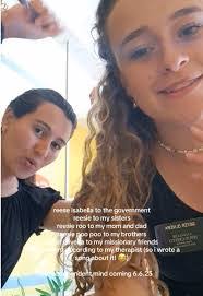 Isabelle Reese's Instagram, Twitter & Facebook