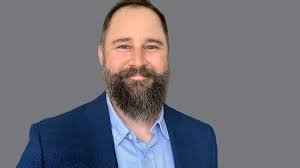 Steven Husted's Instagram, Twitter & Facebook