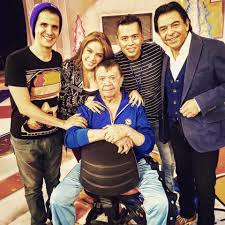 Xavier lópez chabelo, amigo de todos los niños, cumple 85 años. En Familia Con Chabelo Photos Facebook