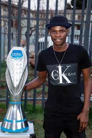 Tshakhuma tsha madzivhandila fc purchased the bidvest wits fc status. Sihle Ndebele On Twitter Babizebonke The New Dstv Premiership Trophy Paid Me A Visit Let S Get This Thingy Underway Ohh It S Gonna Be A Long Season Dstvprem Https T Co V4zuvxe6l0