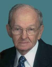 Robert Piel's Instagram, Twitter & Facebook