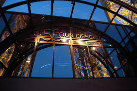 مطعم 58 برج إيفل باريس صور موقع اسعار منيو احداثيات
