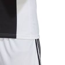 All information about juventus (serie a) current squad with market values transfers rumours player stats fixtures news. Adidas Juventus Turin Home Trikot Weiss Schwarz 18 19 Herren Cf3489 Sporthaus Marquardt Online Shop Fur Sportbekleidung Mode Schuhe