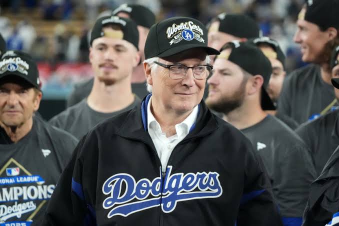 Dodgers Owner Mark Walter Makes Landmark Lakers Sale