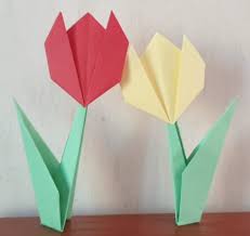 Il dit :« d'abord, je vais faire mes devoirs. Origami Fleur Tulipe Avec Sa Tige Pliage Facile