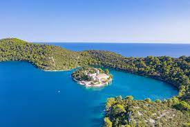 Getyourguide.com has been visited by 100k+ users in the past month Nacionalni Park Mljet 2 Expat In Croatia