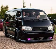 extreme offset wheels on instagram our toyota hiace super custom is up on ebay with a reserve of 4000 1500 lower than aski toyota hiace toyota custom cars