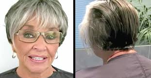 Mom Reveals Her Face Without Makeup For The First Time In 50 Years