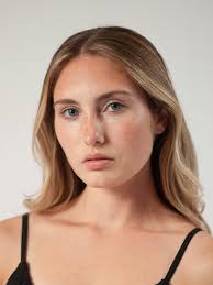 Is Anyone else's toddler ALWAYS finding rocks 🫣