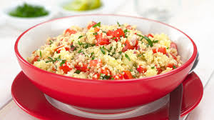 Avis Aux Amateurs De Cuisine Mediterraneenne Voici La Recette Du Veritable Taboule Accompagnee D Astuces Du Chef Recette Taboule Cuisine Recettes De Cuisine