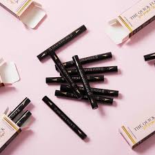 Very happy with purchase and great customer service.i did have a problem with one of the eyeliner stamps not working customer service was quick to reply. Say Hello To Perfect Winged Eyeliner Thanks To The Quick Flick