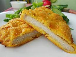 Costitele de porc sunt extrem de savuroase, sunt apreciate de toata lumea. Reteta Snitel De Porc In Crusta De Malai