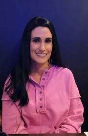 Meet Kathy Carollo! Originally from Laurel, Mississippi, Kathy Carollo has  resided in Grenada, MS for the past 15 years. Raised by parents who  exemplified hard work, Kathy learned to value diligence and