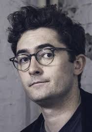 找我经纪人(英版)_购票_剧情介绍_演职人员_图集-猫眼电影