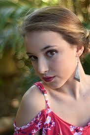 Tiffany Haskell's Instagram, Twitter & Facebook