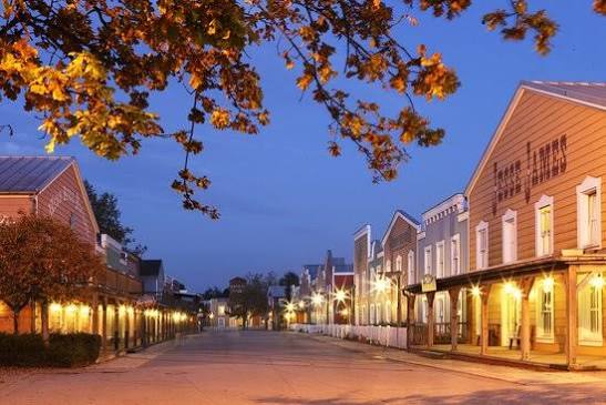 DISNEY HOTEL CHEYENNE - 2026 Reviews (France/Marne-la-Vallee)