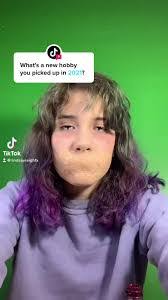 Lindsey Glick's Instagram, Twitter & Facebook